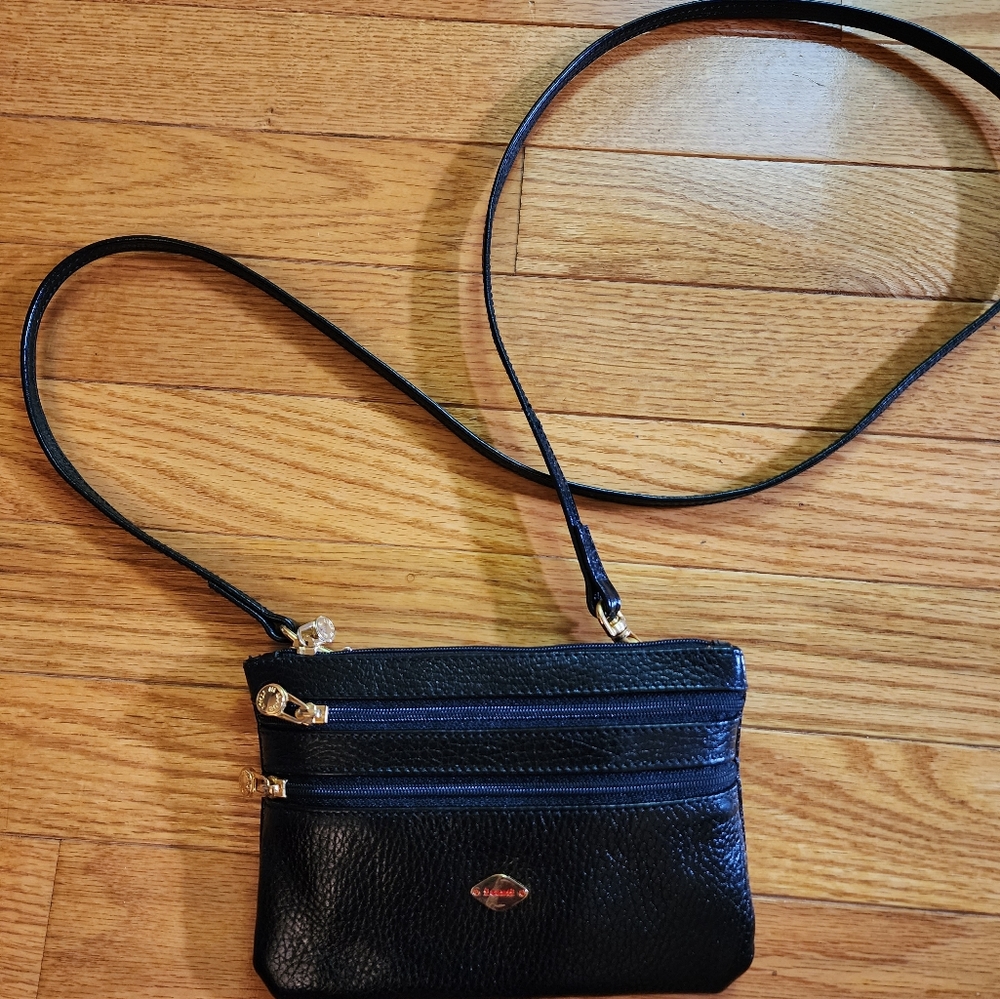 I santi Italian Made Leather Handbag